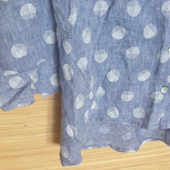 Habitat Clothes to Live in 100% linen button down shirt size XS polkadot blue - Picture 3 of 7